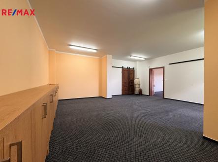 Prodej nájemního domu, 297 m²