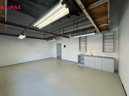 Pronájem - kanceláře, 40 m²