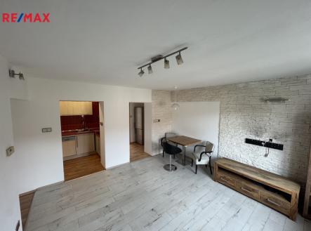 Pronájem bytu, 3+kk, 57 m²