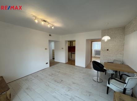 Pronájem bytu, 3+kk, 57 m²