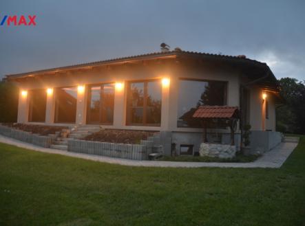 Prodej domu/vily, 228 m²