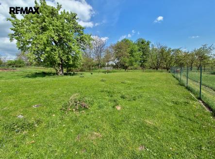 Prodej pozemku pro bydlení, 1 384 m²