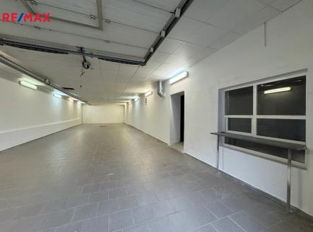 Pronájem skladovací prostor, 260 m²