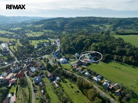 Prodej obchodní prostor, 1 076 m²