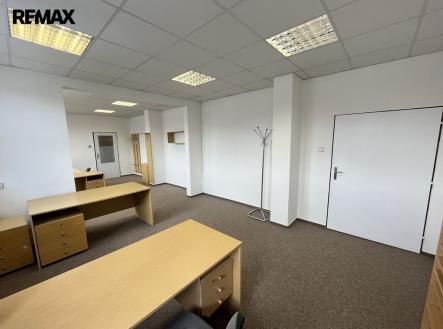 Pronájem kanceláře, 40 m²