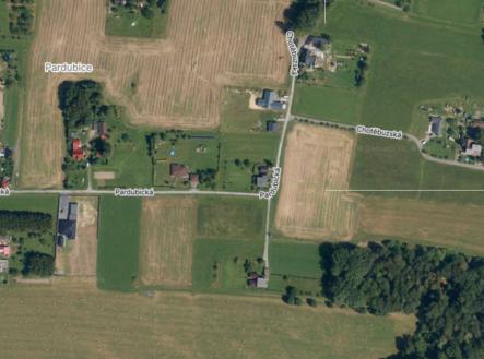 Prodej pozemku pro bydlení, 3 303 m²