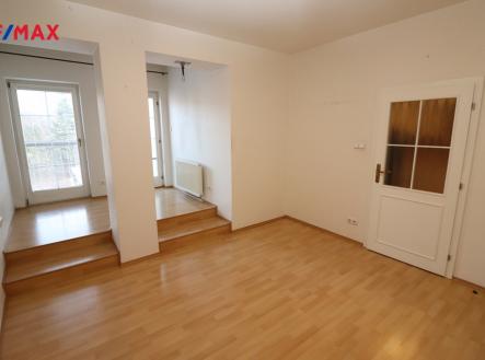 Pronájem bytu, 2+1, 82 m²