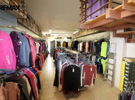 Pronájem obchodní prostor, 100 m²