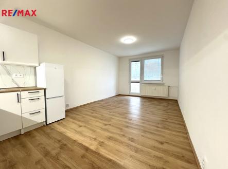 Pronájem bytu, 1+kk, 28 m²