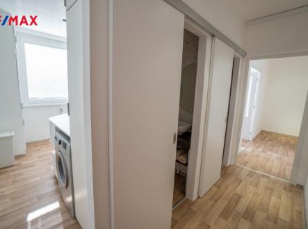 Pronájem bytu, 2+1, 51 m²