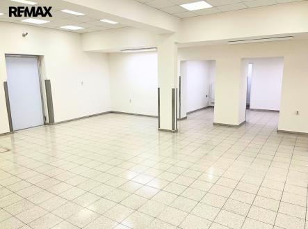 Pronájem obchodní prostor, 224 m²
