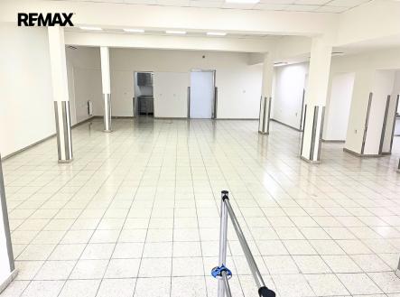 Pronájem obchodní prostory, 224 m²