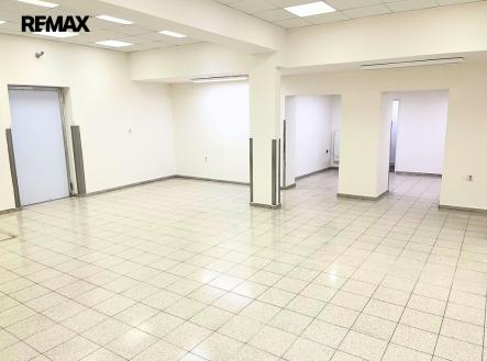 Pronájem obchodní prostory, 224 m²