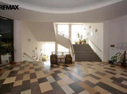 Prodej hotel, 2 735 m²