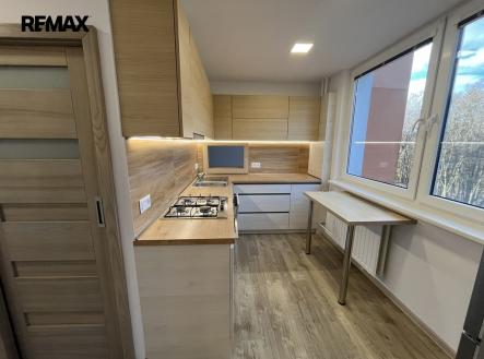 Pronájem bytu, 3+1, 69 m²