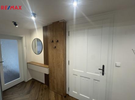 Pronájem bytu, 2+kk, 55 m²