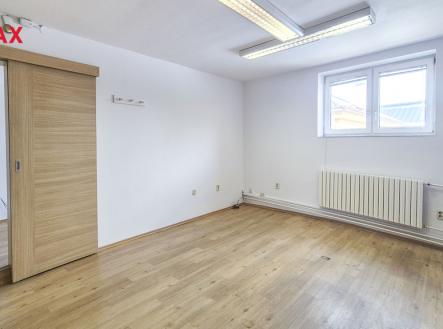Pronájem kanceláře, 32 m²