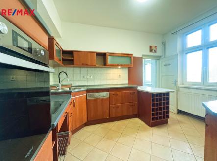 Prodej bytu, 3+1, 125 m²