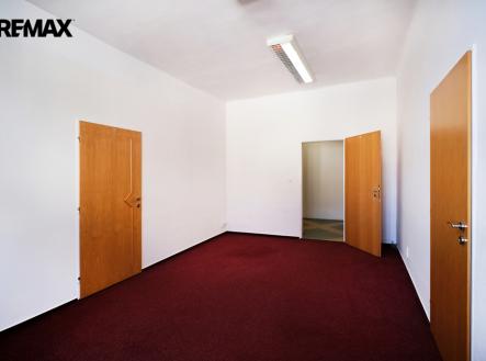 Pronájem kanceláře, 41 m²