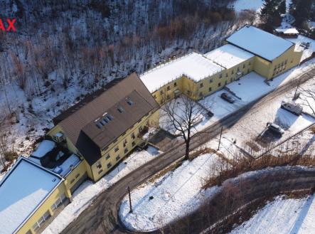 Prodej hotel, 1 978 m²