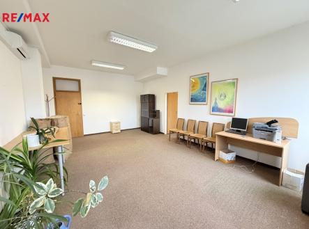 Prodej kanceláře, 54 m²