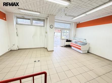 Prodej obchodní prostor, 65 m²