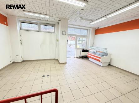 Prodej obchodní prostor, 65 m²