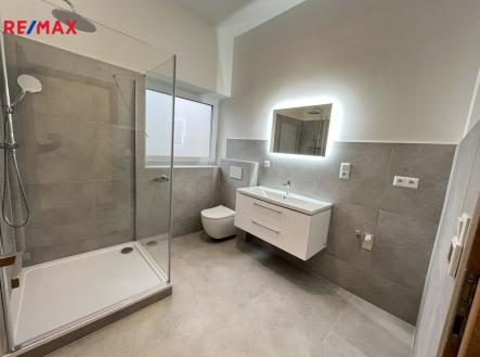 Pronájem bytu, 2+kk, 99 m²