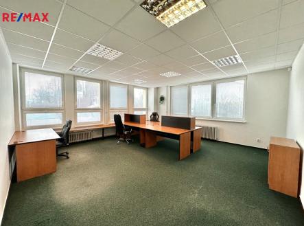 Pronájem kanceláře, 46 m²