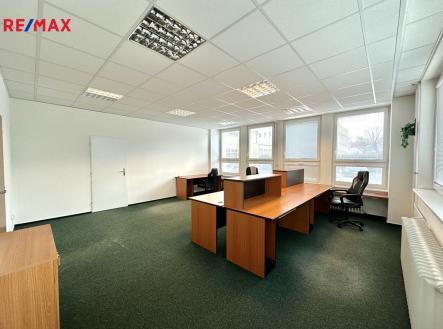 Pronájem kanceláře, 46 m²