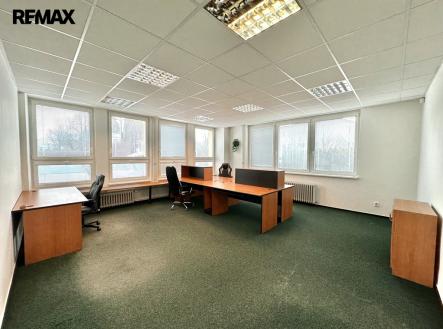Pronájem kanceláře, 46 m²