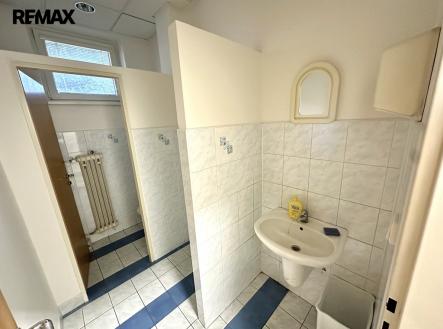 Pronájem kanceláře, 46 m²