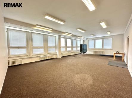 Pronájem kanceláře, 78 m²