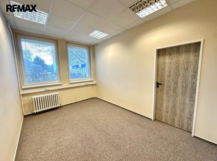 Pronájem kanceláře, 31 m²