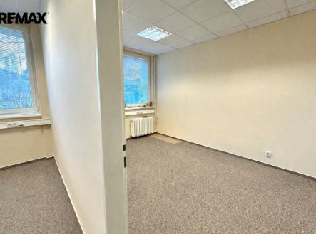 Pronájem kanceláře, 31 m²