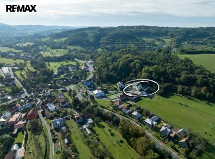 Prodej domu/vily, 1 076 m²