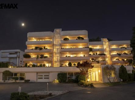 Prodej bytu, 5+1, 180 m²