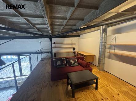 Pronájem bytu, 2+kk, 105 m²