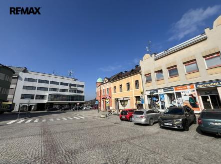 Pronájem kanceláře, 65 m²