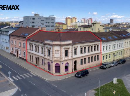 Prodej nájemního domu, 401 m²