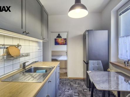 Pronájem bytu, 2+1, 55 m²