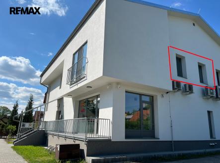 Pronájem bytu, 1+kk, 34 m²