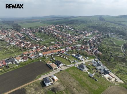 Prodej pozemku pro bydlení, 1 530 m²