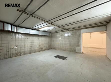 Pronájem skladu, 132 m²