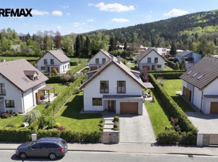 Prodej pozemku pro bydlení, 5 624 m²