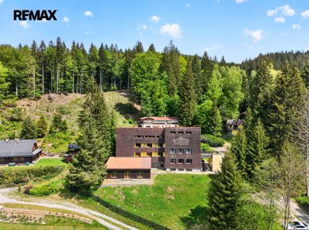 Prodej hotel, 1 500 m²
