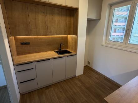 Pronájem bytu, 2+1, 37 m²