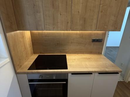 Pronájem bytu, 2+1, 37 m²