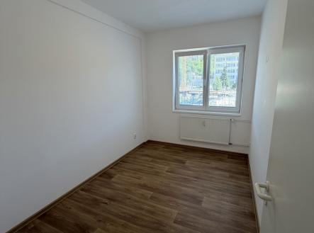 Pronájem bytu, 2+1, 37 m²