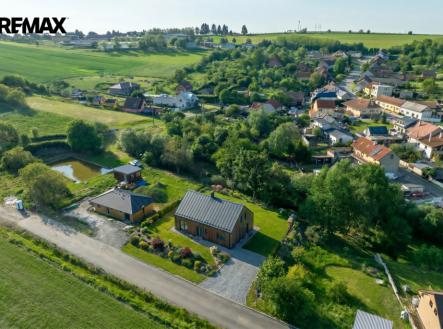 Prodej pozemku pro bydlení, 1 100 m²